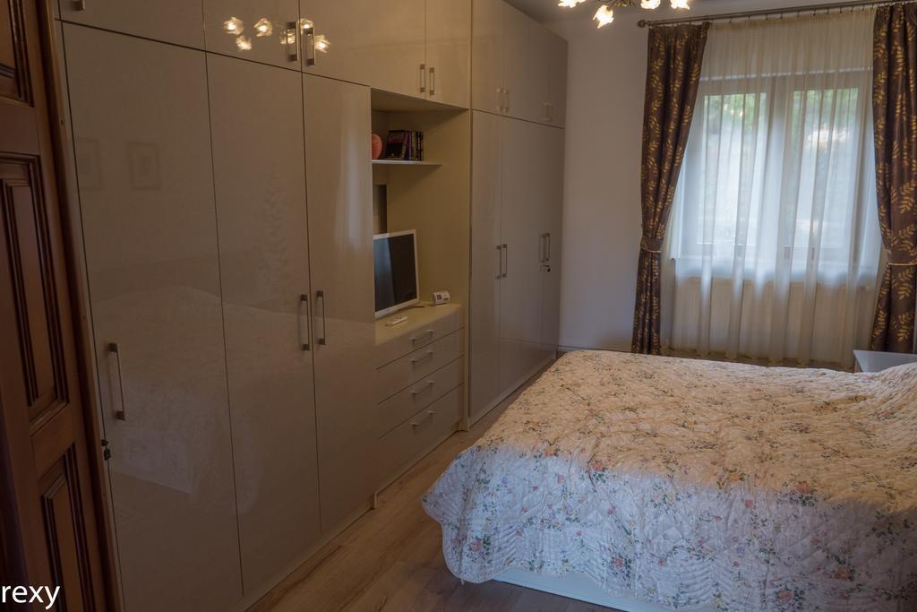 Chic Apartment ブラショフ エクステリア 写真