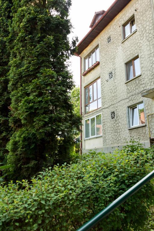 Chic Apartment ブラショフ エクステリア 写真